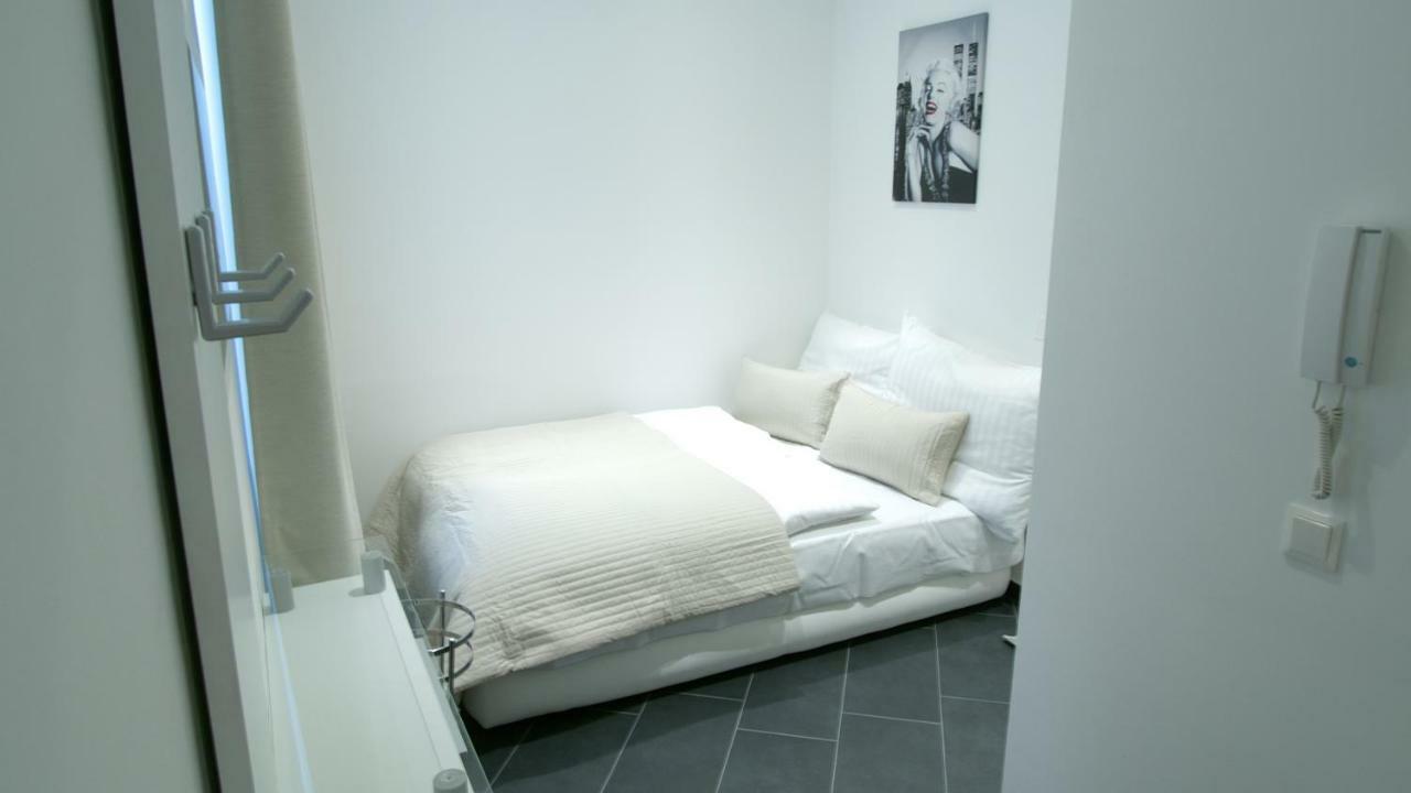 Lotus Apartment เวียนนา ภายนอก รูปภาพ